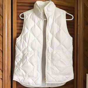 Women’s white J.Crew vest
